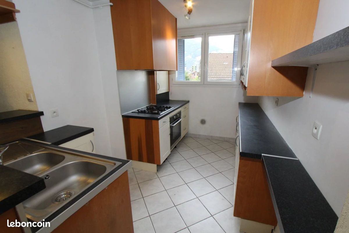 Appartement a louer fontaine - 3 pièce(s) - 57 m2 - Surfyn