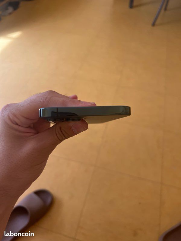IPhone 12 pro max (image 6)