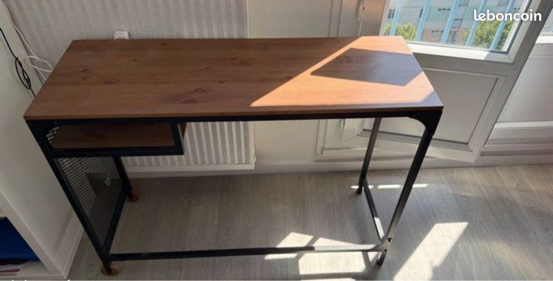 Bureau neuf en bois ikea (image 1)