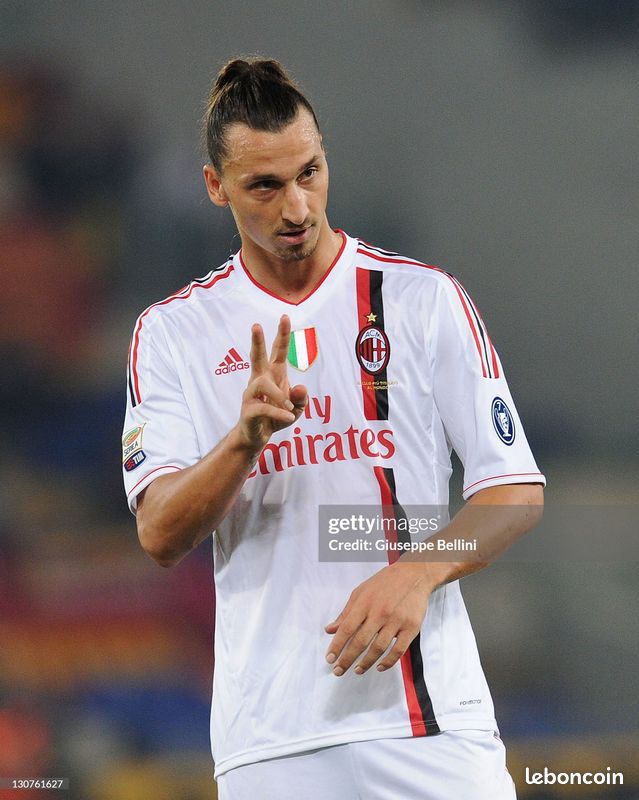 Maillot AC Milan Domicile 2011/2012 - Taille S Avec Flocage IBRAHIMOVIC, Occasion
