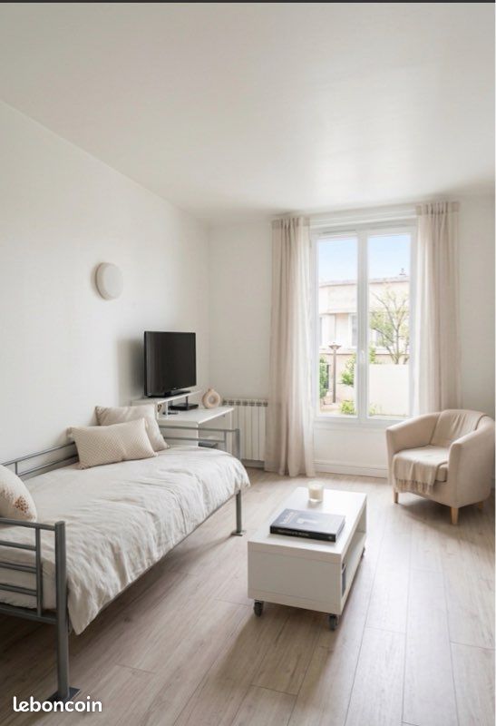 Local commercial 3 pièces 43 m² · à Villeneuve-Saint-Georges · 43 m² · 138 000 €