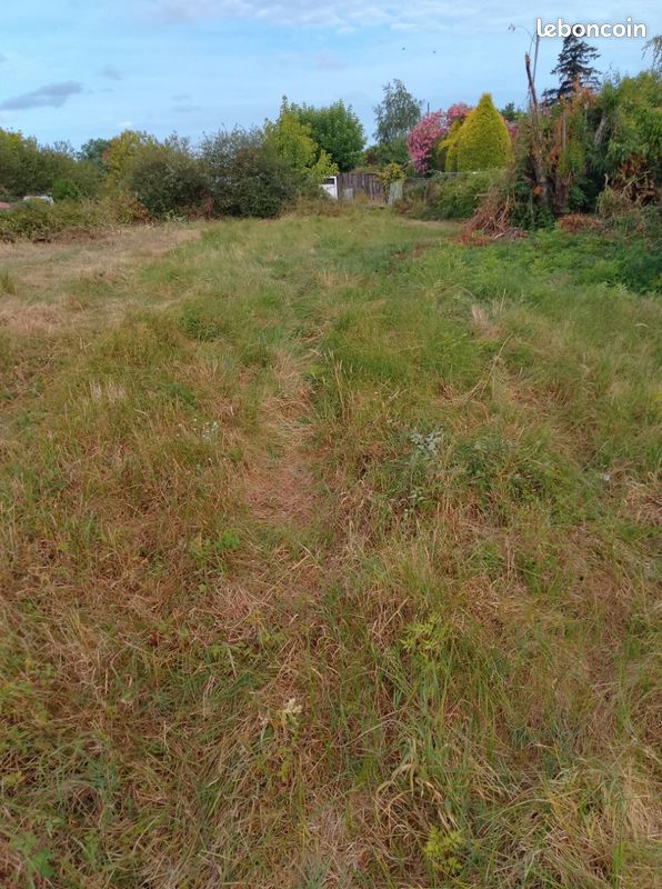 Terrain constructible · à Gujan-Mestras · 350 000 €