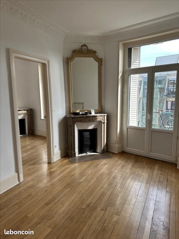 Appartement 4 pièces 82 m² · à Nancy · 82 m² · 902 €/mois