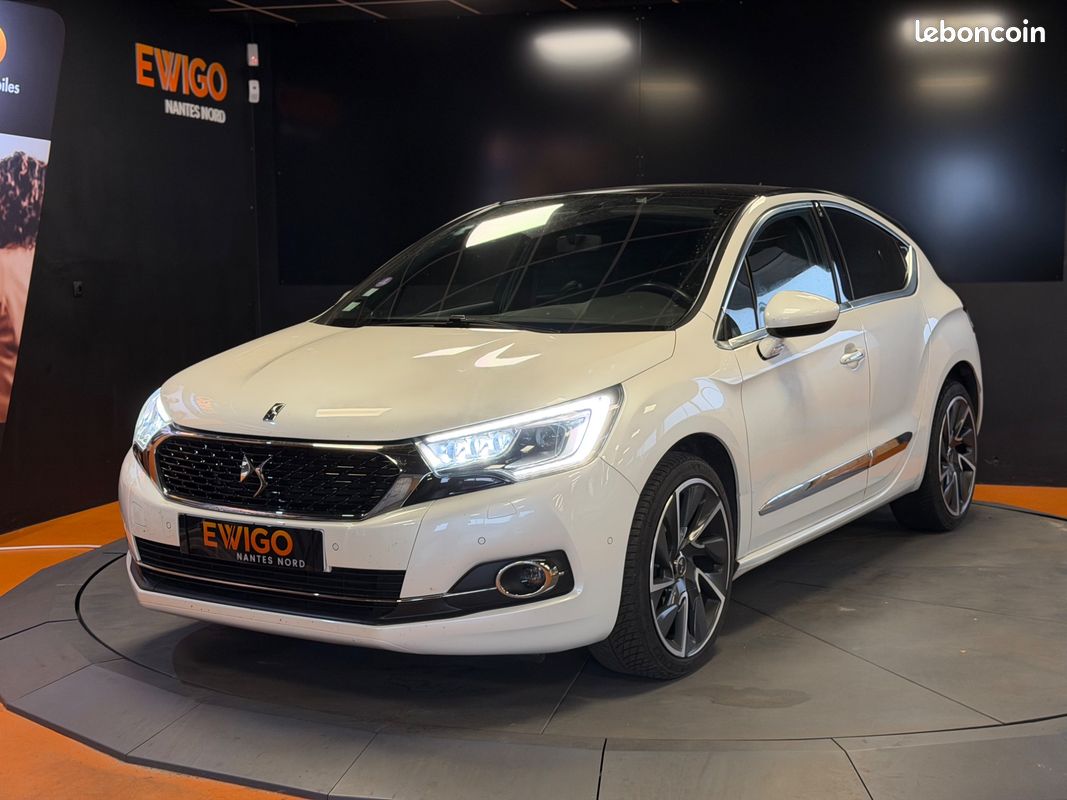 Ds ds 4 1.6 thp 210 sport chic start & stop / caméra de recul (image 11)