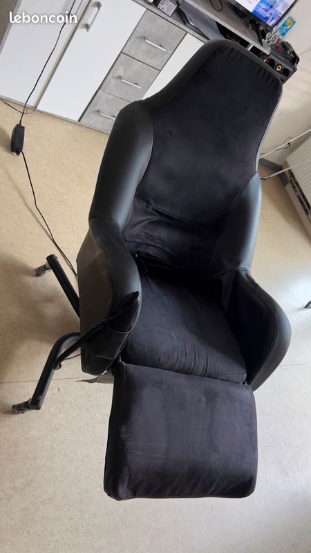 Fauteuil massant réglable (image 1)