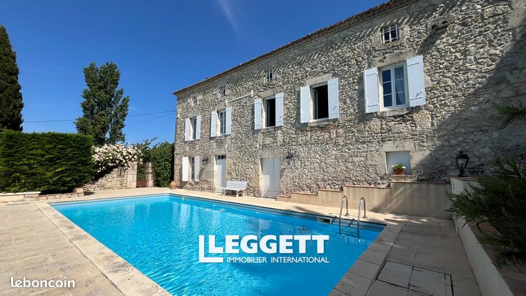 Maison 8 pièces 171 m²