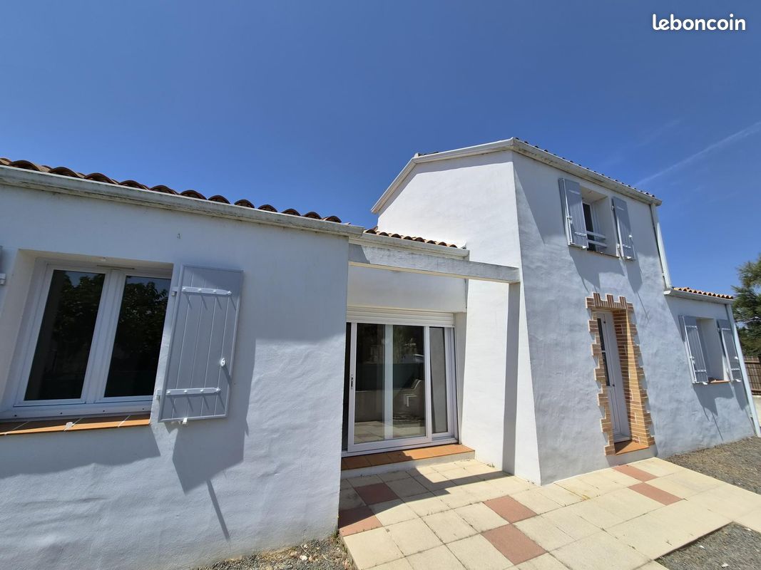 Maison 3 pièces 68 m² · à Saint-Gilles-Croix-de-Vie · 68 m² · 409 220 €