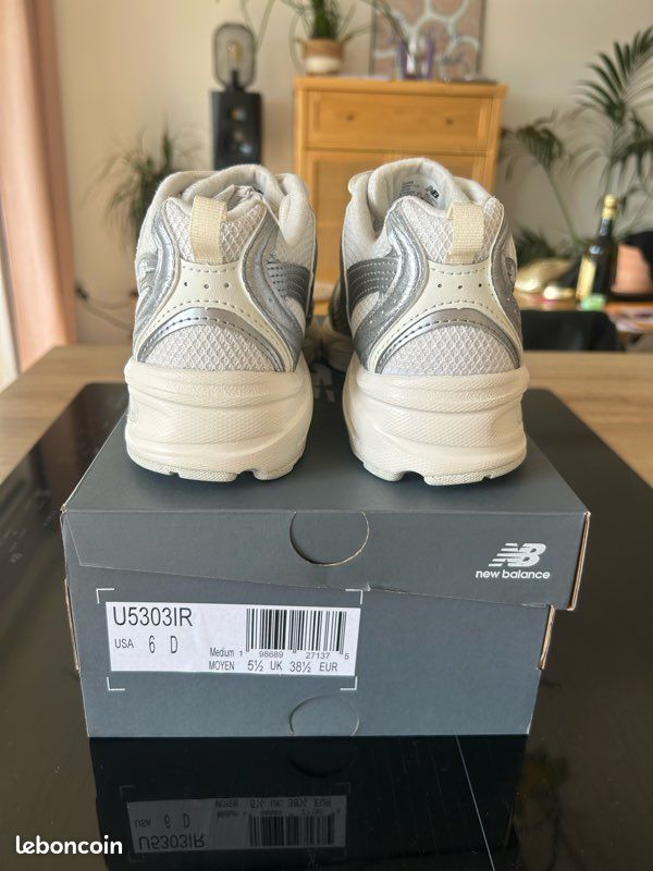 New Balance 530 silver metallic argent (image 3)