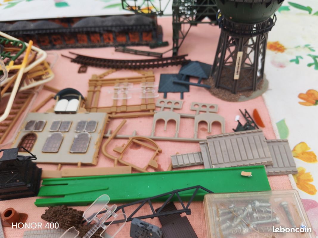 Gros Lots de pièces détachées pour train miniature ho marque flecheman jouef et autres marques (image 5)