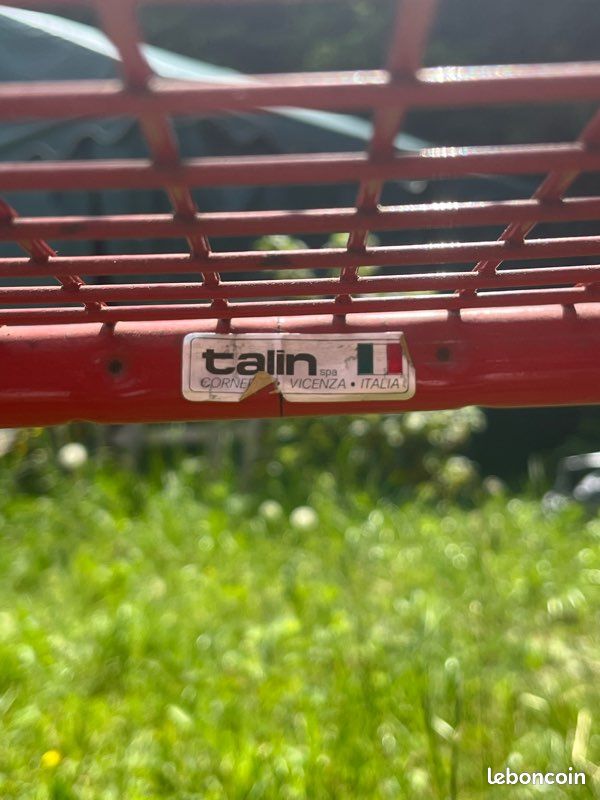 Chaise tarlin rouge (image 4)
