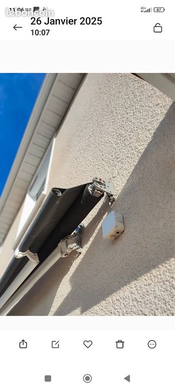 Bras de store banne blanc en parfait état physique et de fonctionnement (image 18)