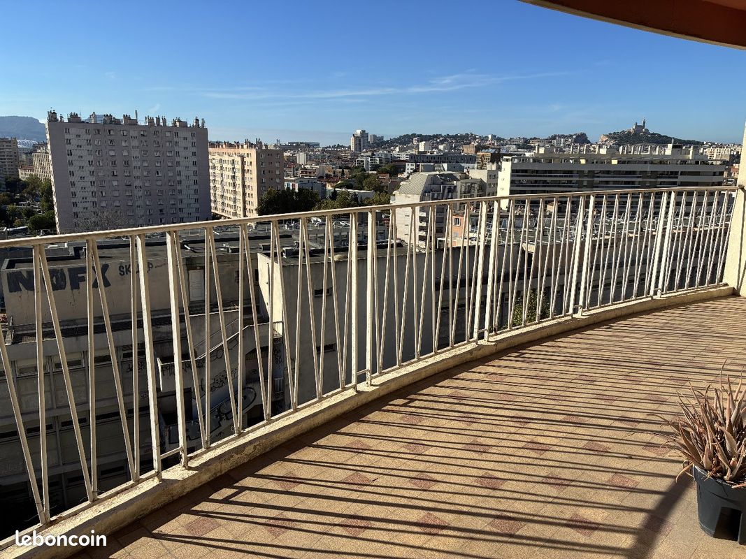 Appartement 4 pièces 112 m² · à Marseille · 112 m² · 280 000 €