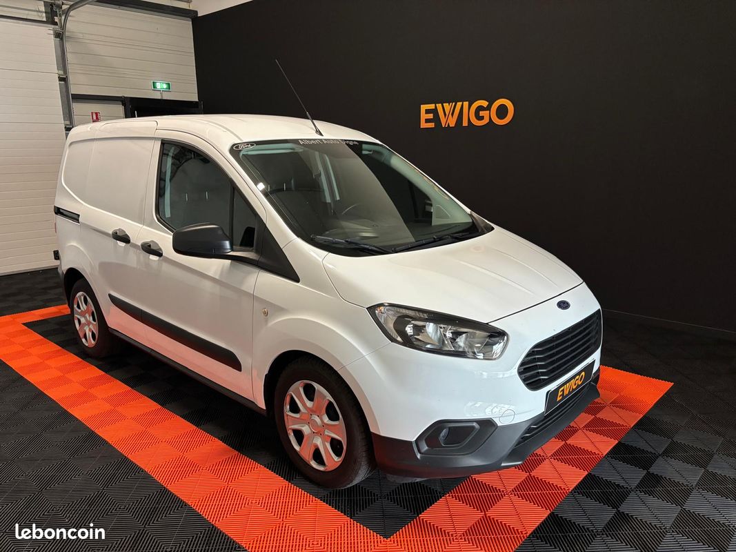FORD TRANSIT COURIER FOURGON 1.0 AMBIENTE 100 TVA RECUPERABLE Clim Kit main libre (image 14)