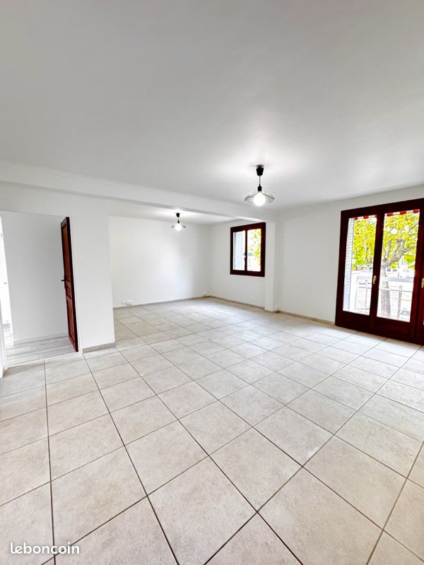 Appartement 4 pièces 81 m² · à Sainte-Foy-lès-Lyon · 81 m² · 235 000 €