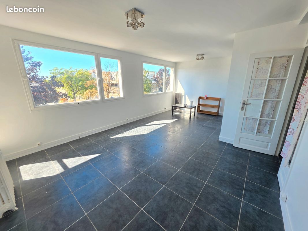 Appartement 65 pièces 65 m² · à Ris-Orangis · 65 m² · 139 000 €