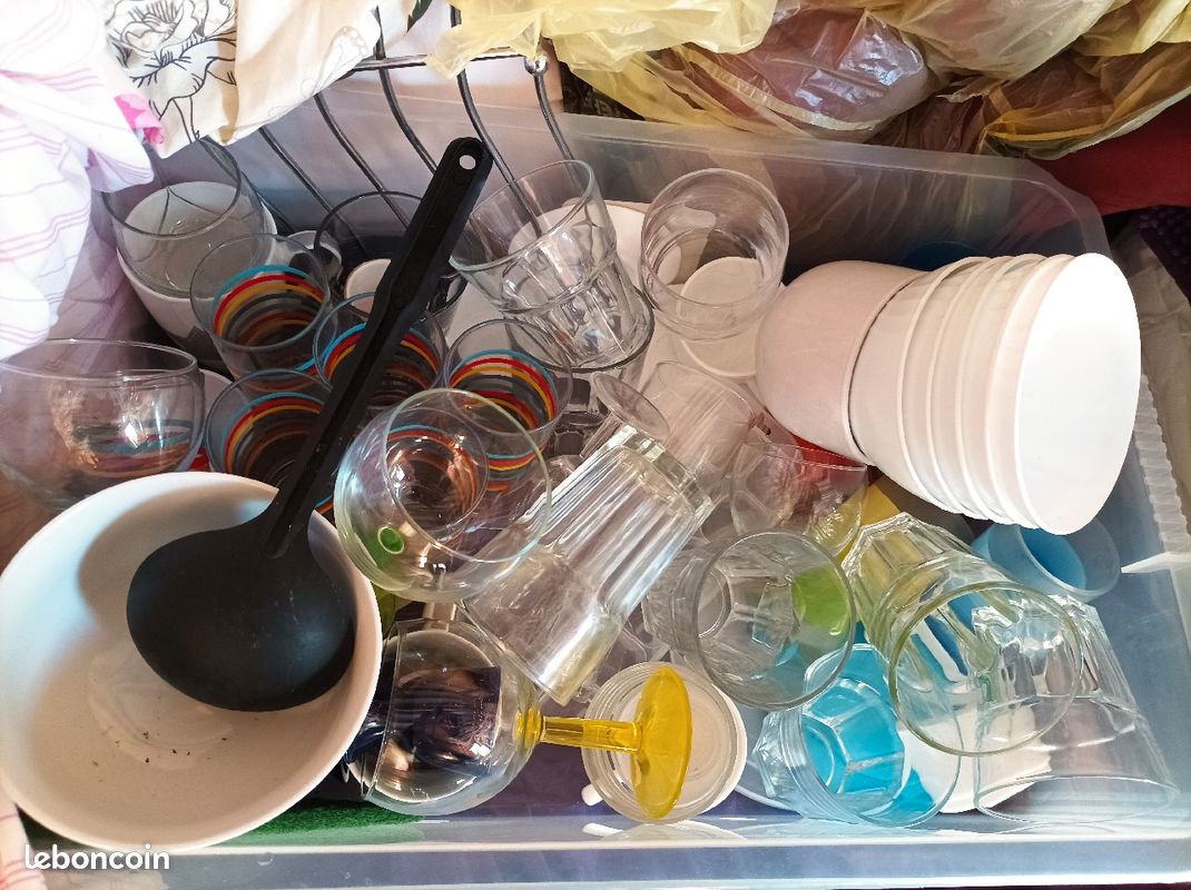 Lot de vaisselle verre bol tasse .... (image 2)