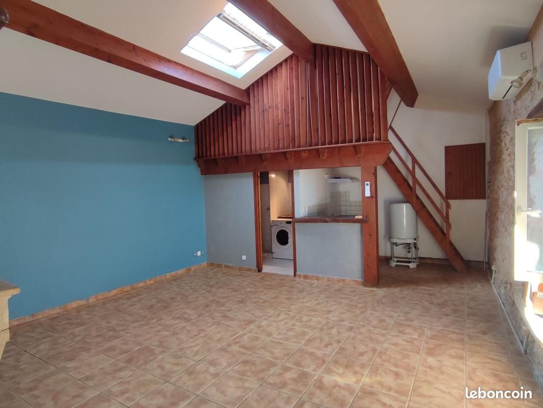 Maison 1 pièce 32 m² · à Preignac · 32 m² · 450 €/mois