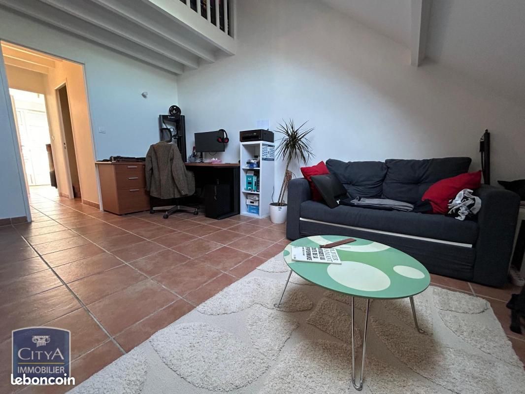 Appartement 1 pièce 33 m² · à Épernon · 33 m² · 620 €