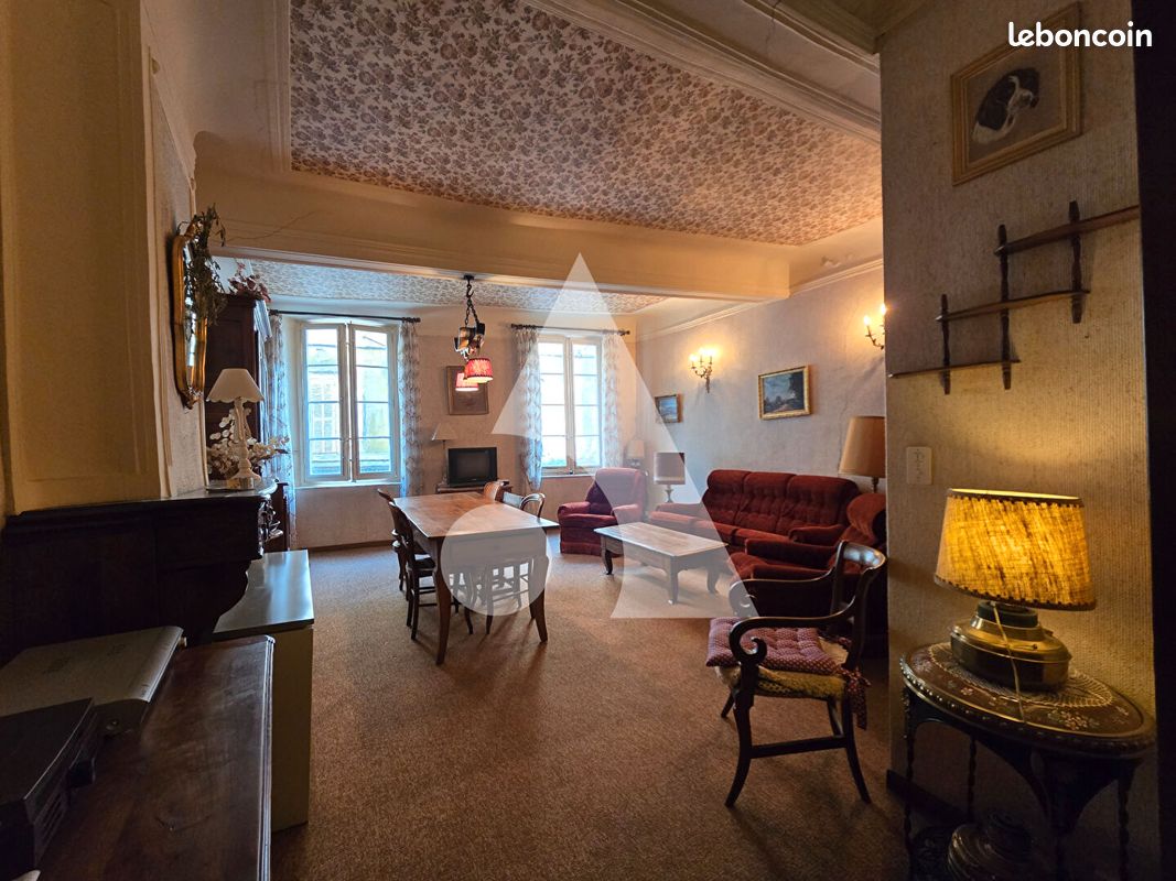 Appartement 4 pièces 86 m² · à Brignoles · 86 m² · 100 000 €
