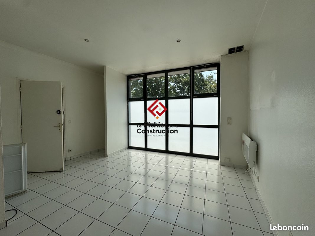 Appartement 1 pièce 28 m² · à Grenoble · 28 m² · 379 €