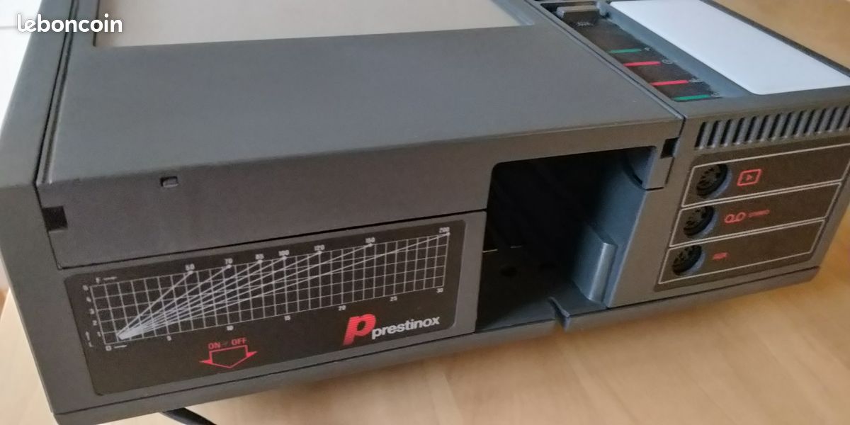 projecteur de diapositives Prestinox R4 (Gebraucht) in für CHF 75 – mit