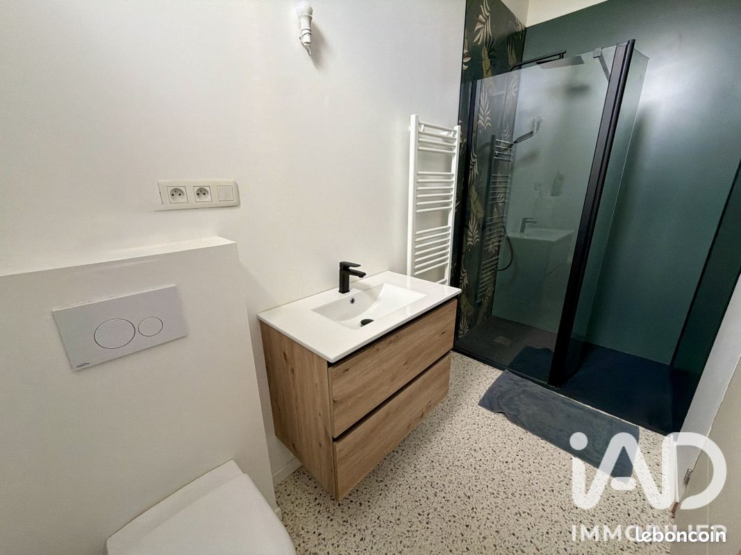 Propriété 7 pièces 246 m² (image 18)