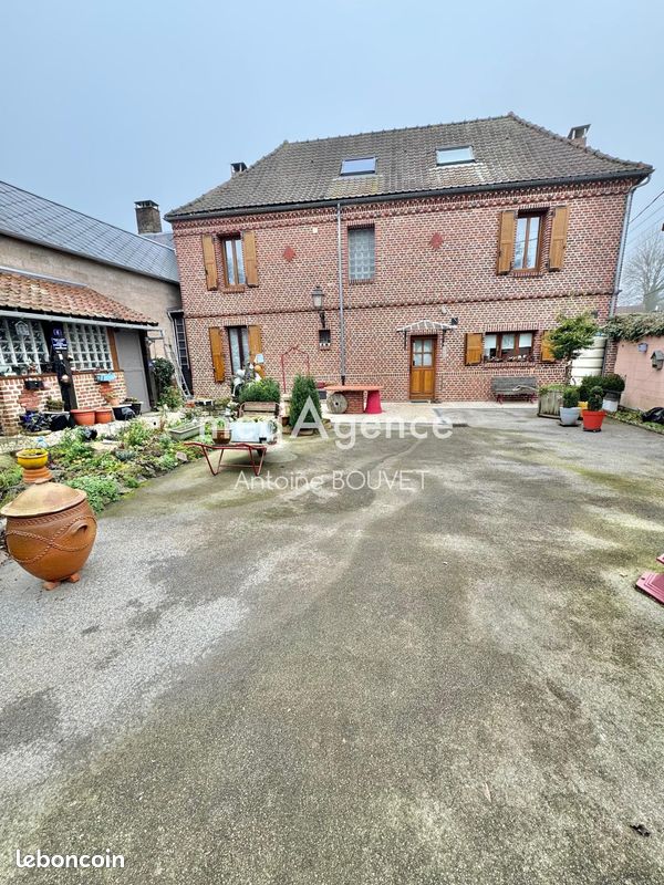 Maison 7 pièces 186 m² · à Beauval · 186 m² · 234 000 €