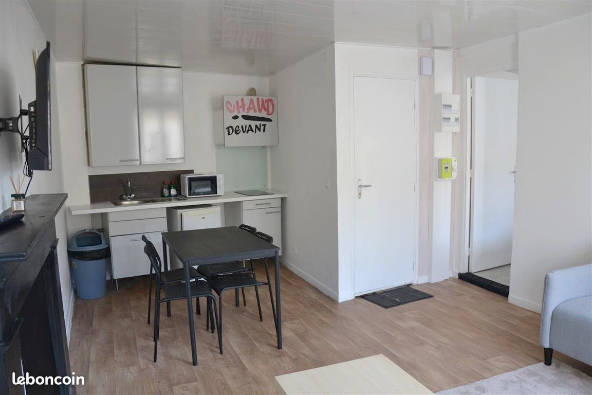 Appartement 2 pièces 33 m² · à Merlerault-le-Pin · 33 m² · 355 €/mois