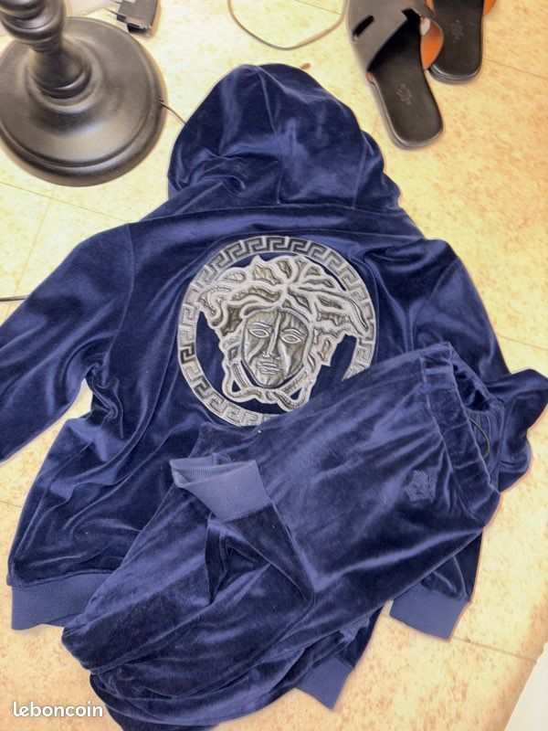 Ensemble Versace (image 1)