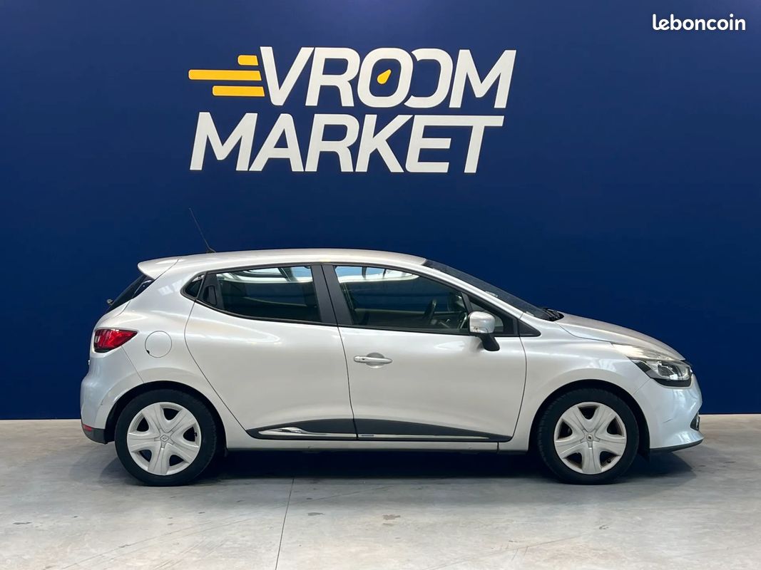RENAULT Clio 1.5 D 75ch Business - 2016 - GPS - Bluetooth - Régulateur - Distribution neuve (image 2)