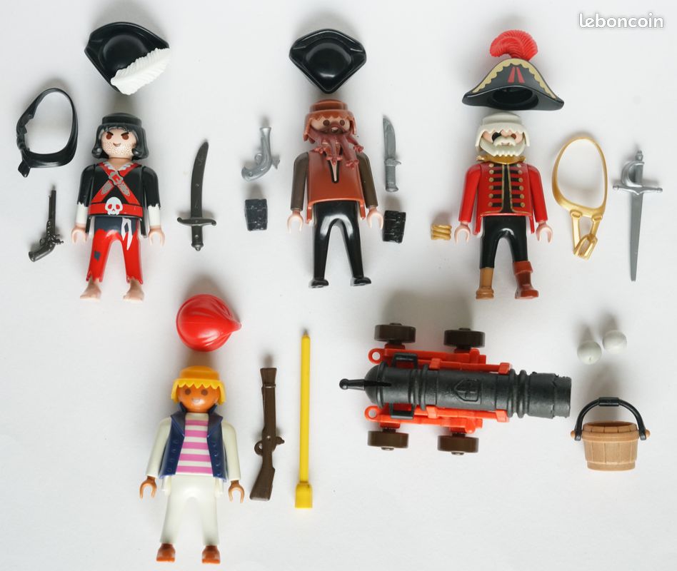 Pièce PLAYMOBIL Pirate - Jambes De Bois Et Pantalon En Guenille, Occasion