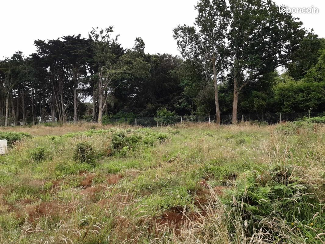 Terrain 476 m² · à Pont-l'Abbé · 84 900 €