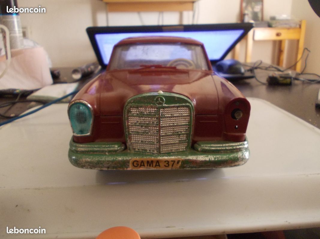 ANCIENNE VOITURE FILOGUIDÉE JOUSTRA- safari avec photographe très très rare🇨🇵 EUR 29,99 - FR