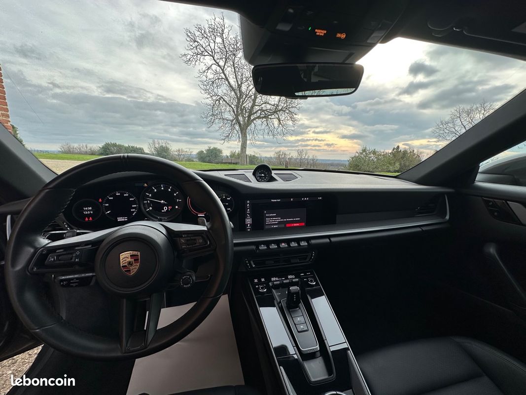 PORSCHE 911 (992) CARRERA 2S 450 ch AKRAPOVIC (image 11)