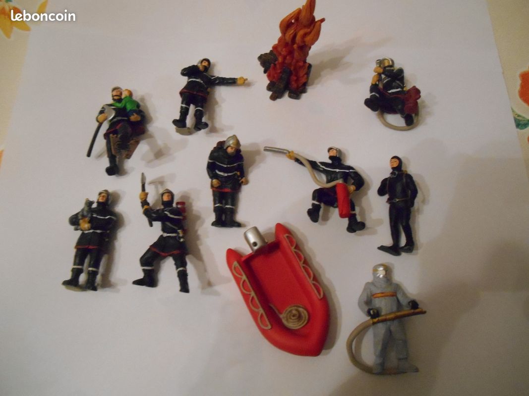 Figurines pompiers playstoy (image 2)