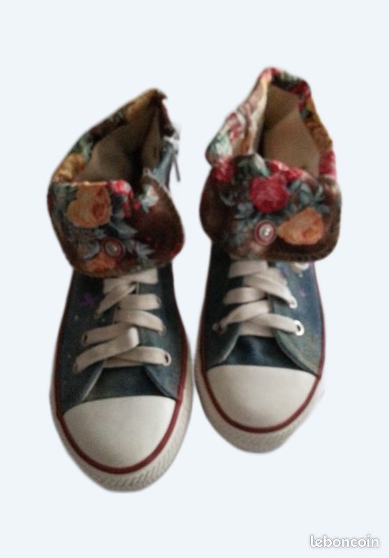 Chaussures peintes T 34 convertible hautes basses (image 1)