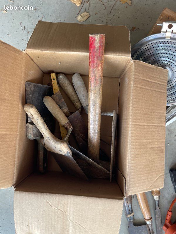 Lot outils aspirateur chantier matériel pêche (image 2)