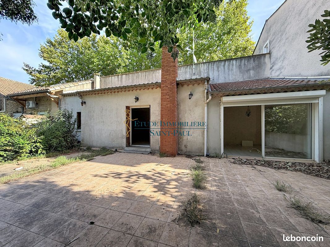 Appartement 4 pièces 130 m² · à Lamalou-les-Bains · 130 m² · 158 000 €