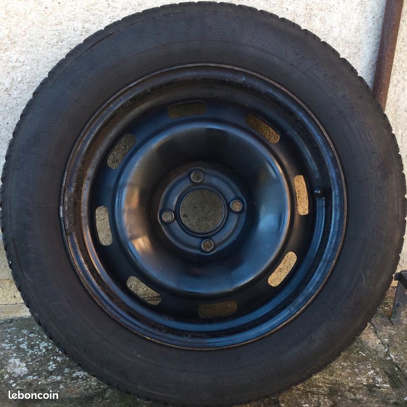 Pneus hiver Dunlop sur jantes 185/65 r15 88T (image 1)