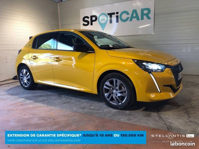 Peugeot 208 PureTech 100 S&S EAT8 Style (image 4)