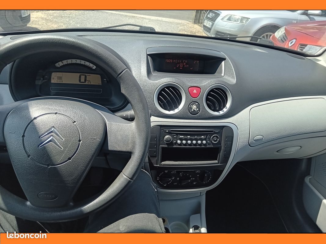 Citroen C3 I restylée 1.4i 75cv Pack Ambiance 119 000 kms (image 9)