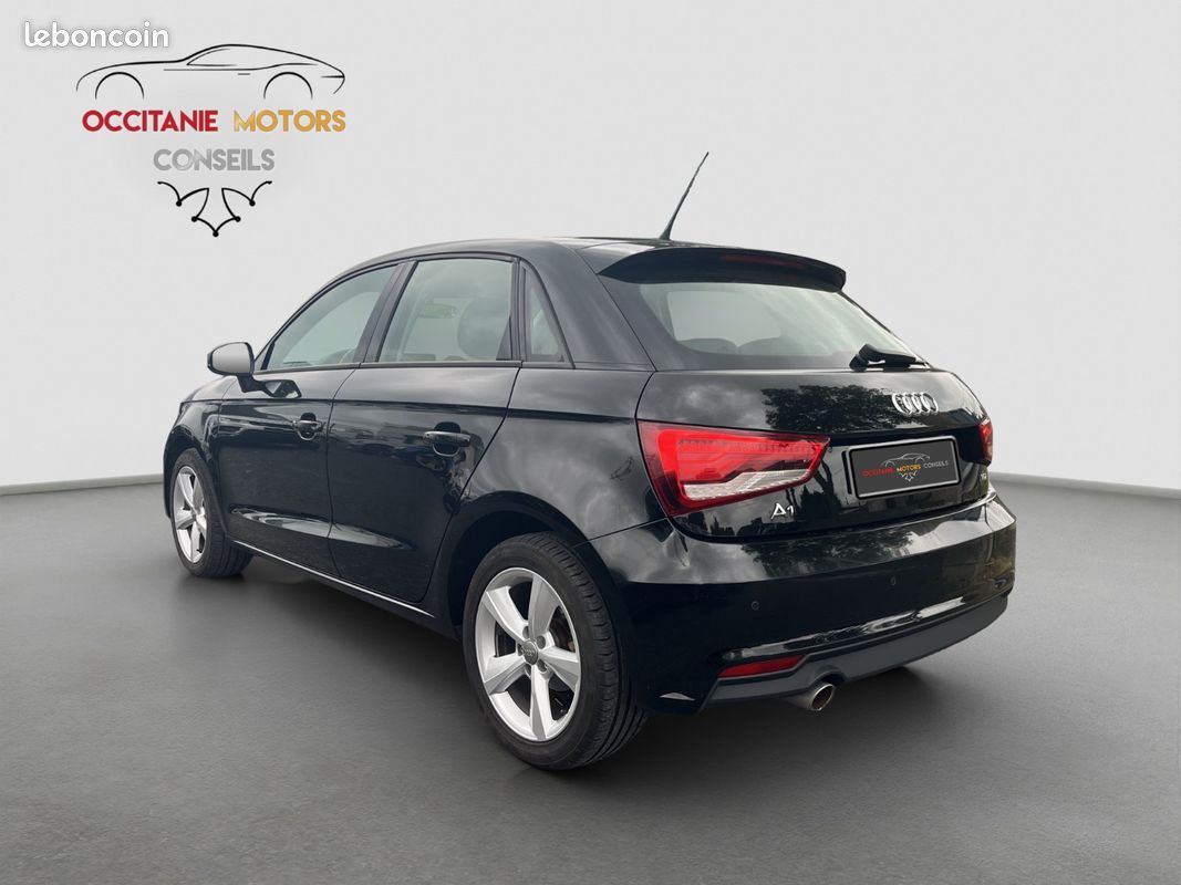 Audi A1 Sportback 1.4 TDi 90ch Ambiente (image 4)