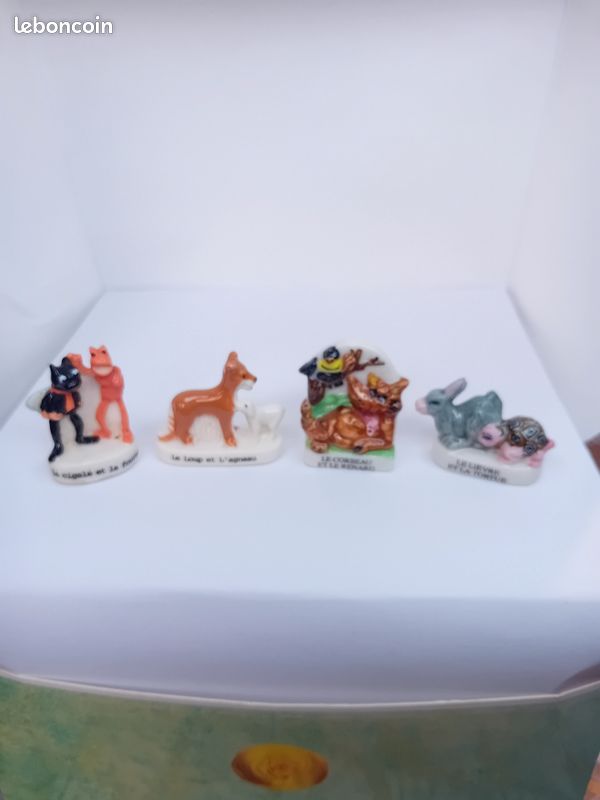 Lot de 4 fèves "fable de Jean De La Fontaine" (image 1)