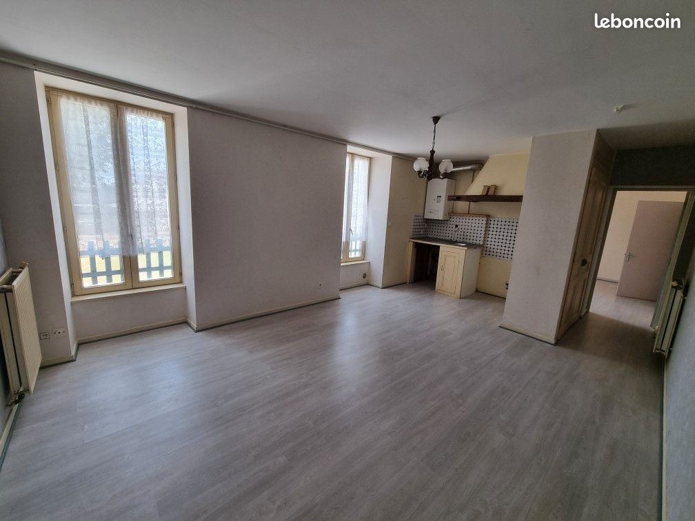 Appartement 2 pièces 45 m² · à Fraisans · 45 m² · 475 €/mois