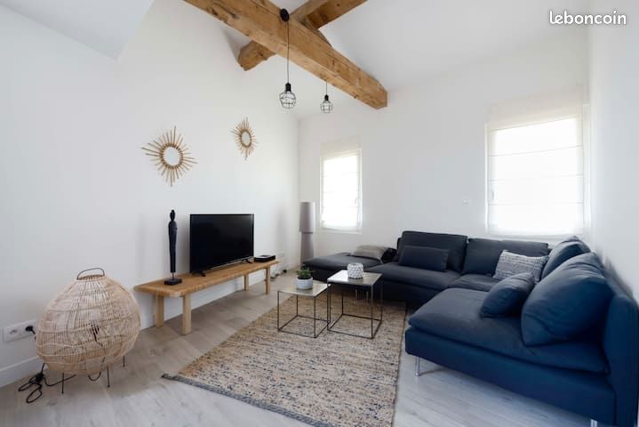 Appartement 3 pièces 65 m² · à Marseille · 65 m² · 3 100 €/mois