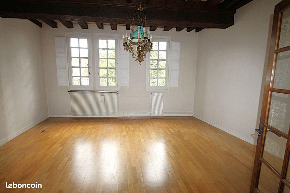 Appartement 2 pièces 71 m² · à Chalon-sur-Saône · 71 m² · 142 000 €