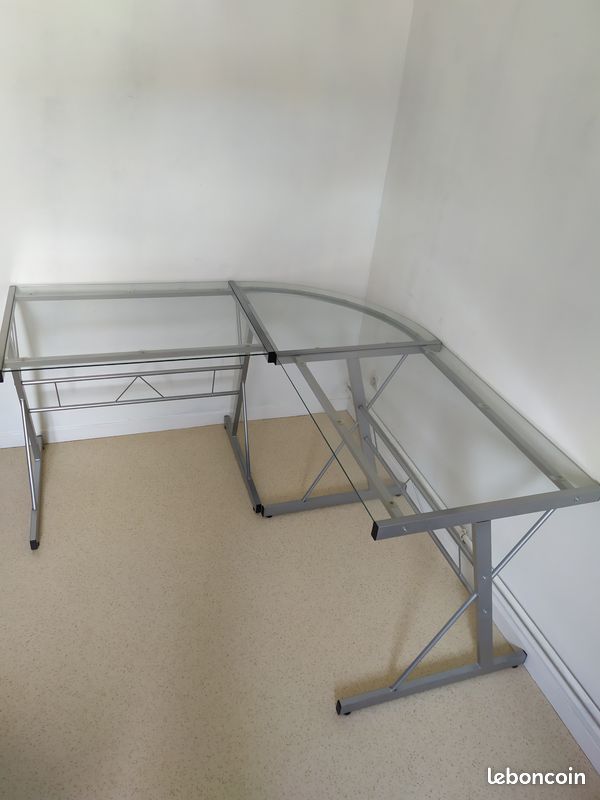 Bureau (image 4)