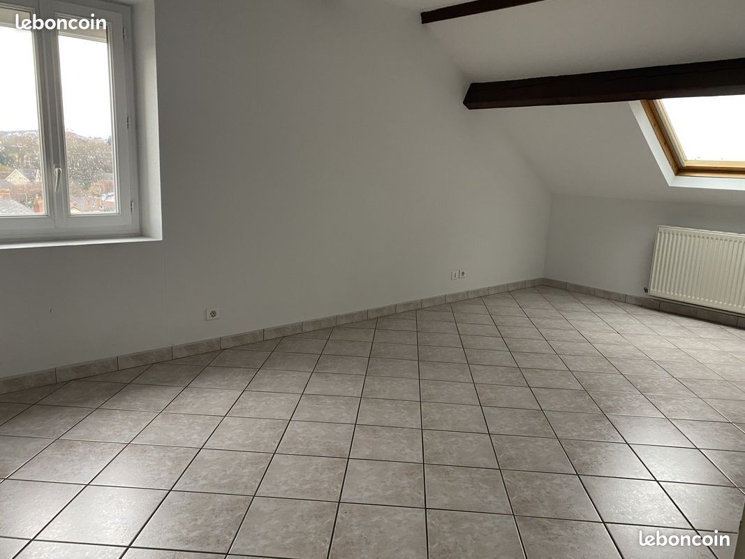 Appartement 3 pièces 43 m² · à Montluçon · 43 m² · 420 €