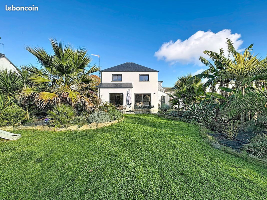 Maison 5 pièces 104 m² · à Surzur · 104 m² · 477 699 €
