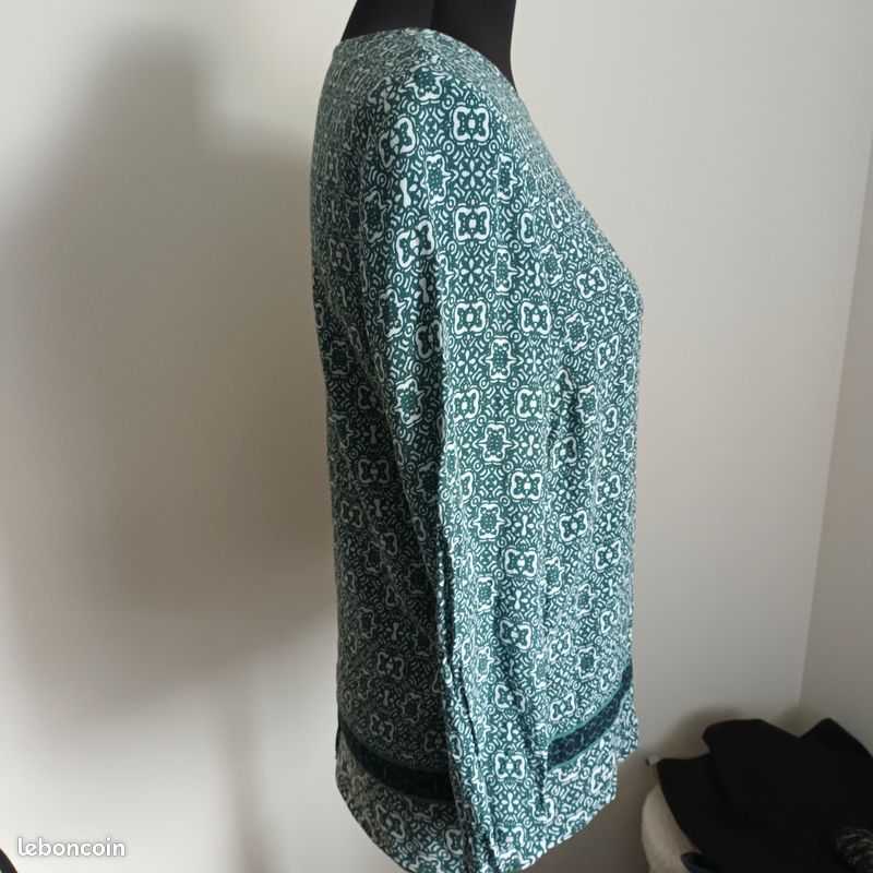 Blouse Caroll taille 36 - Vêtements